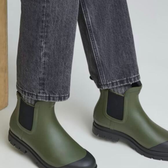 Everlane The Rain Boot Forest Green Black Chunky Chelsea Waterproof Sz 10 NEW - Picture 5 of 16